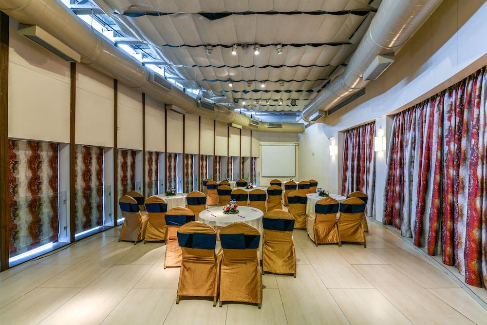 The Regale By Tunga Hotel Bombay Eksteriør billede